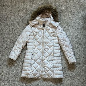 Kenneth Cole puffer coat with faux fur hood